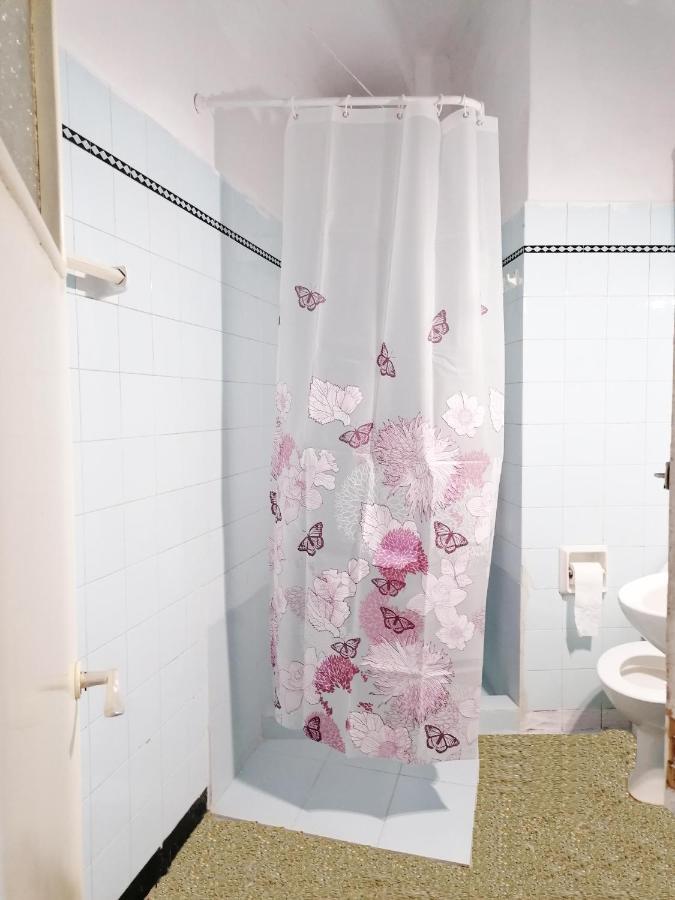 Shared Rooms Near Acropolis And Monastiraki Atenas Exterior foto